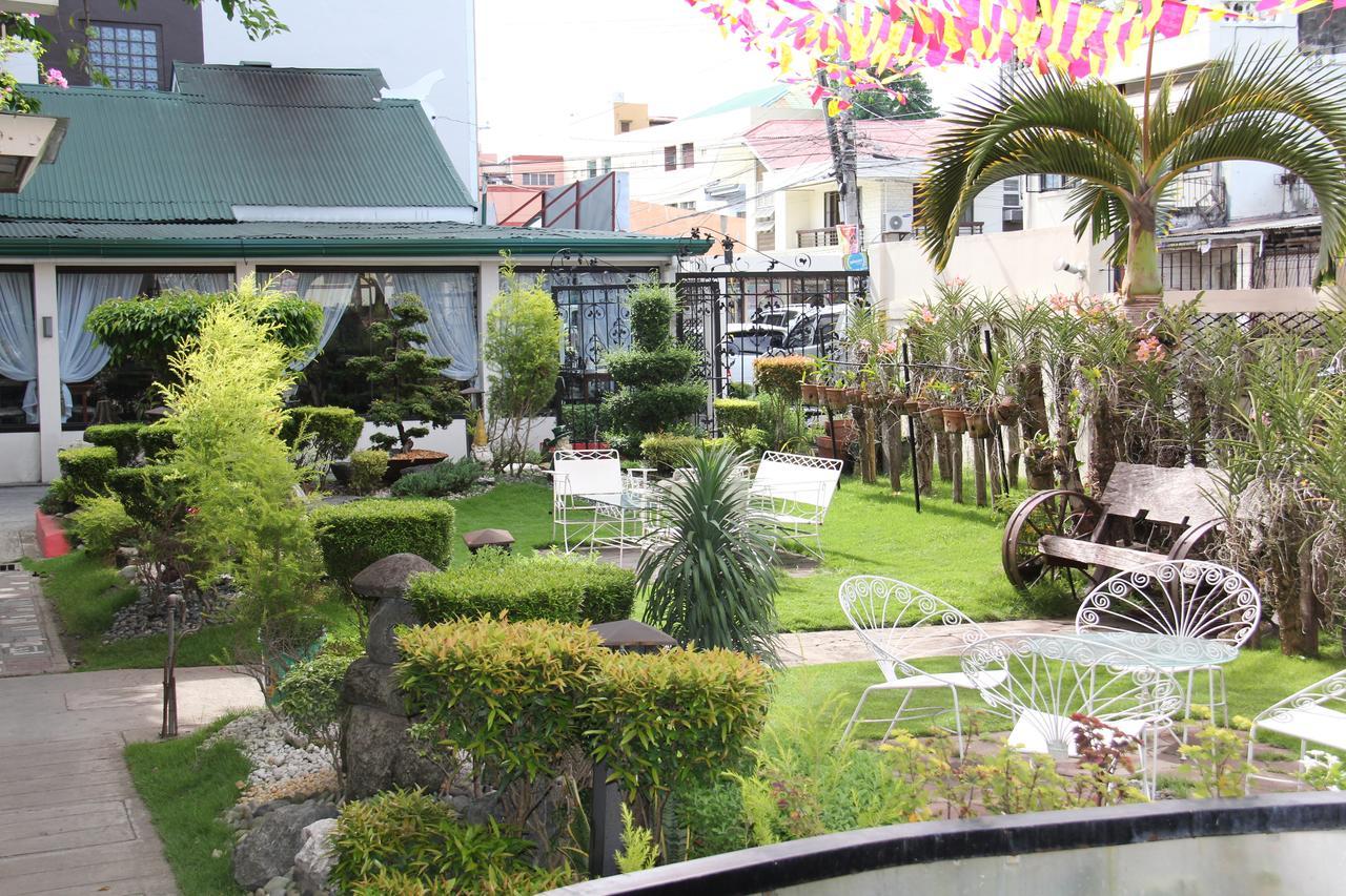 Rosvenil Hotel Tacloban Buitenkant foto